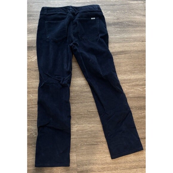 LL Bean Favorite Fit Corduroy Pants Women’s Sz 8 Petite Straight Leg Navy Blue - Picture 2 of 4